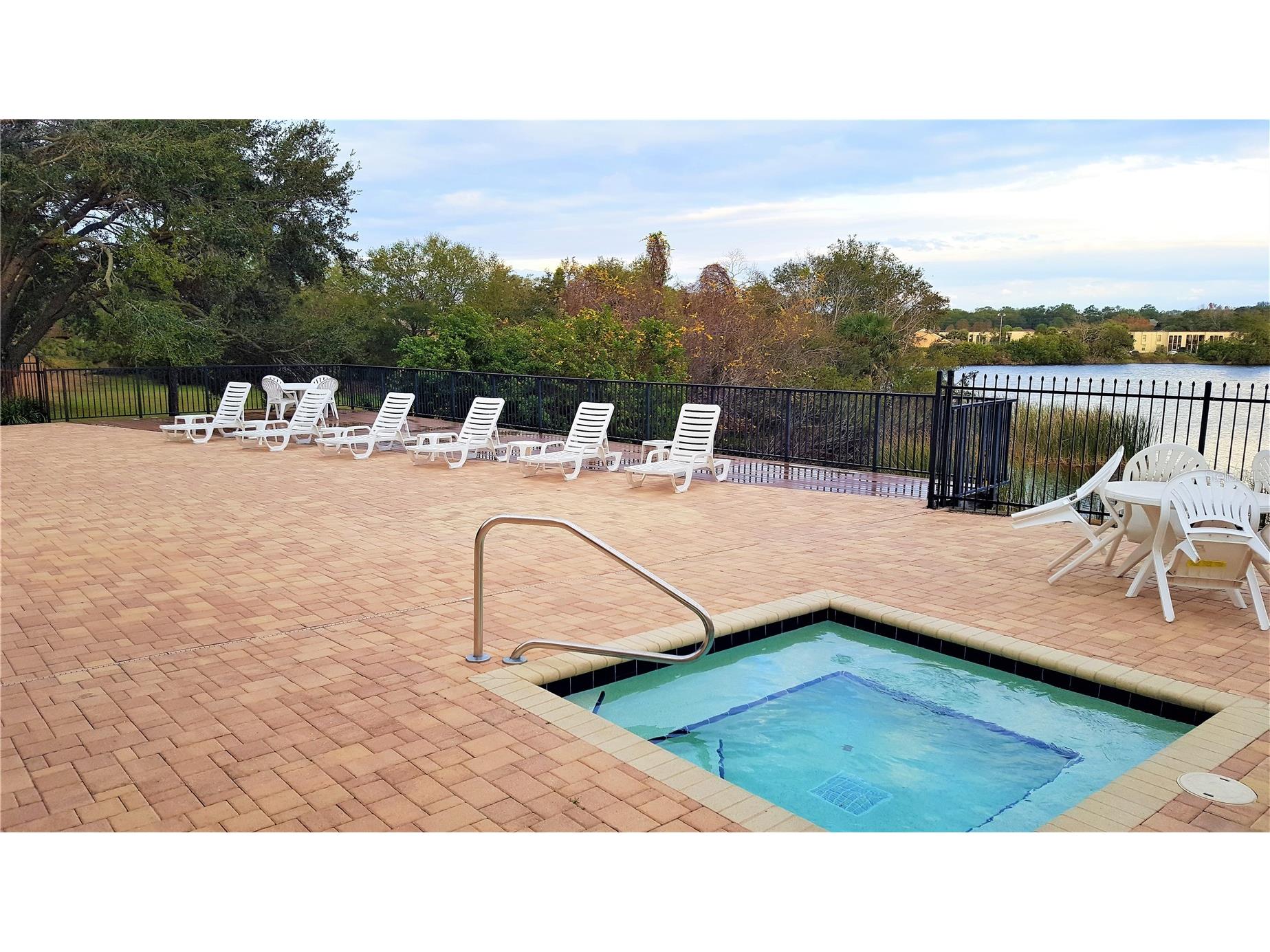 315 Lakepointe Drive #102 Altamonte Springs FL 32701 O6372433 image20