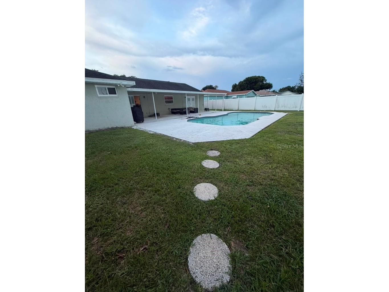 315 Larkspur Court Kissimmee FL 34743 S5153600 image2