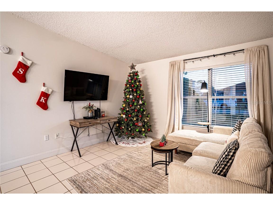 315 Lauderdale Court Kissimmee FL 34759 P4932966 image12