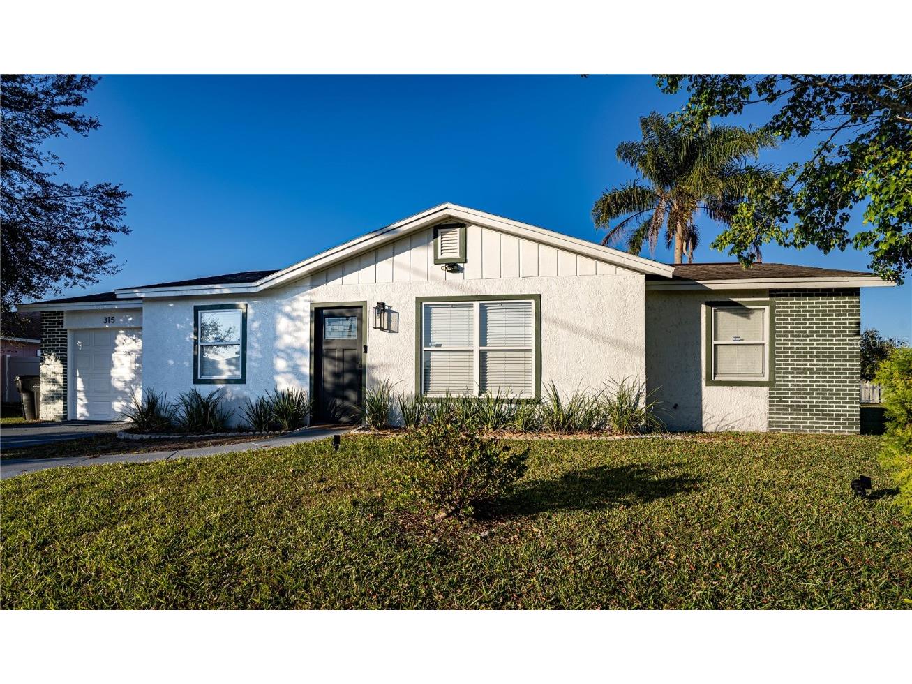 315 Lauderdale Court Kissimmee FL 34759 P4932966 image46