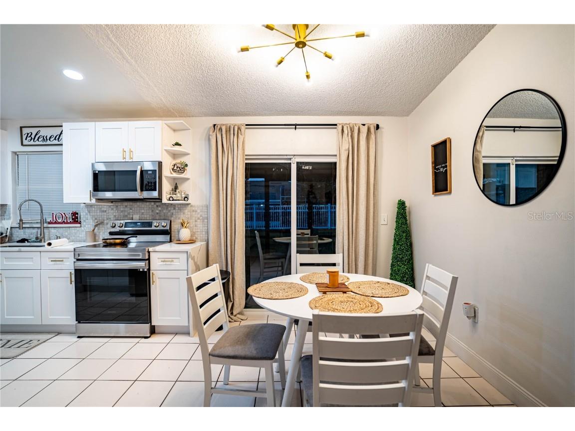 315 Lauderdale Court Kissimmee FL 34759 P4932966 image7