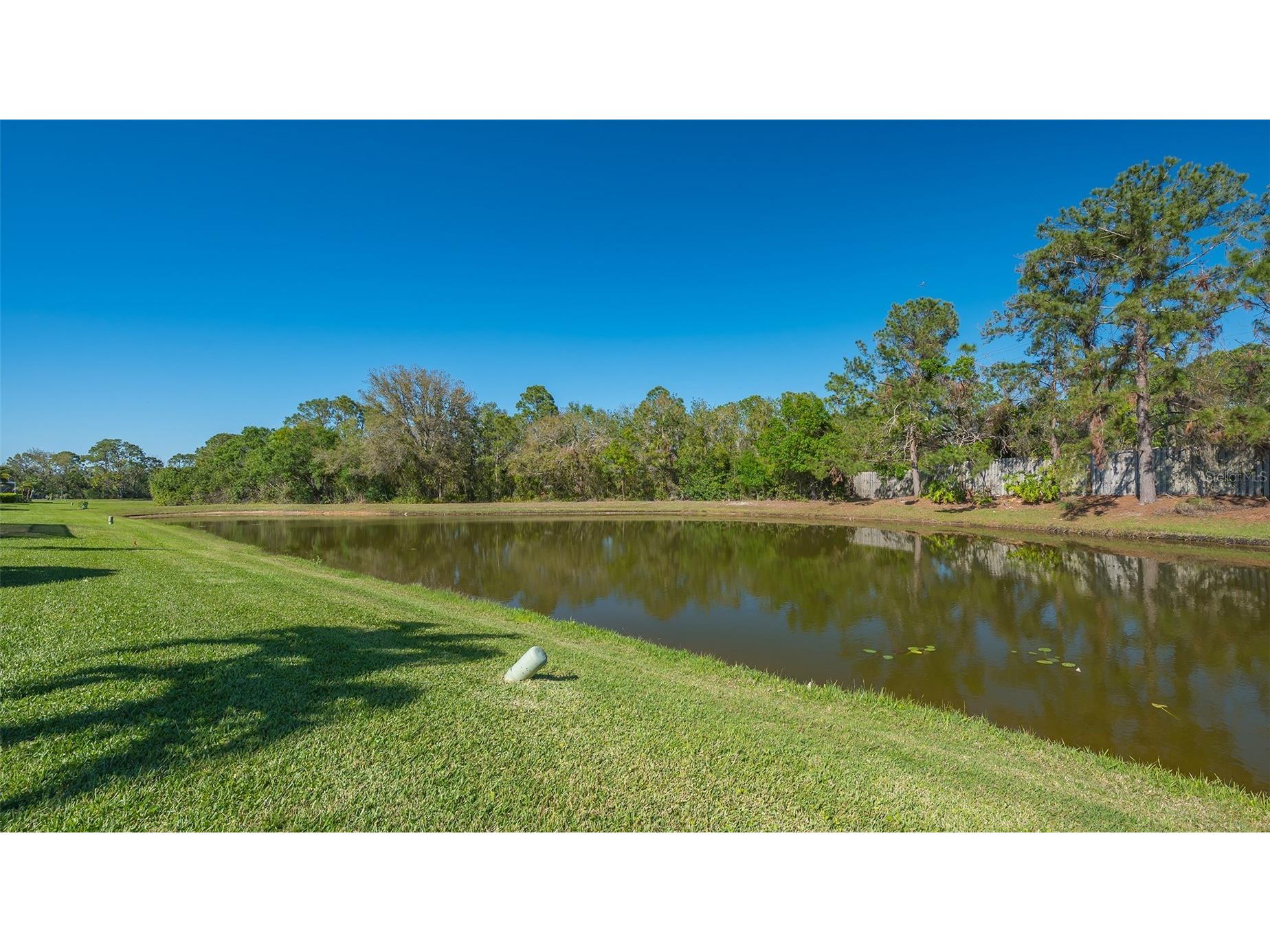 315 Londonderry Drive Sarasota FL 34240 A4694891 image22