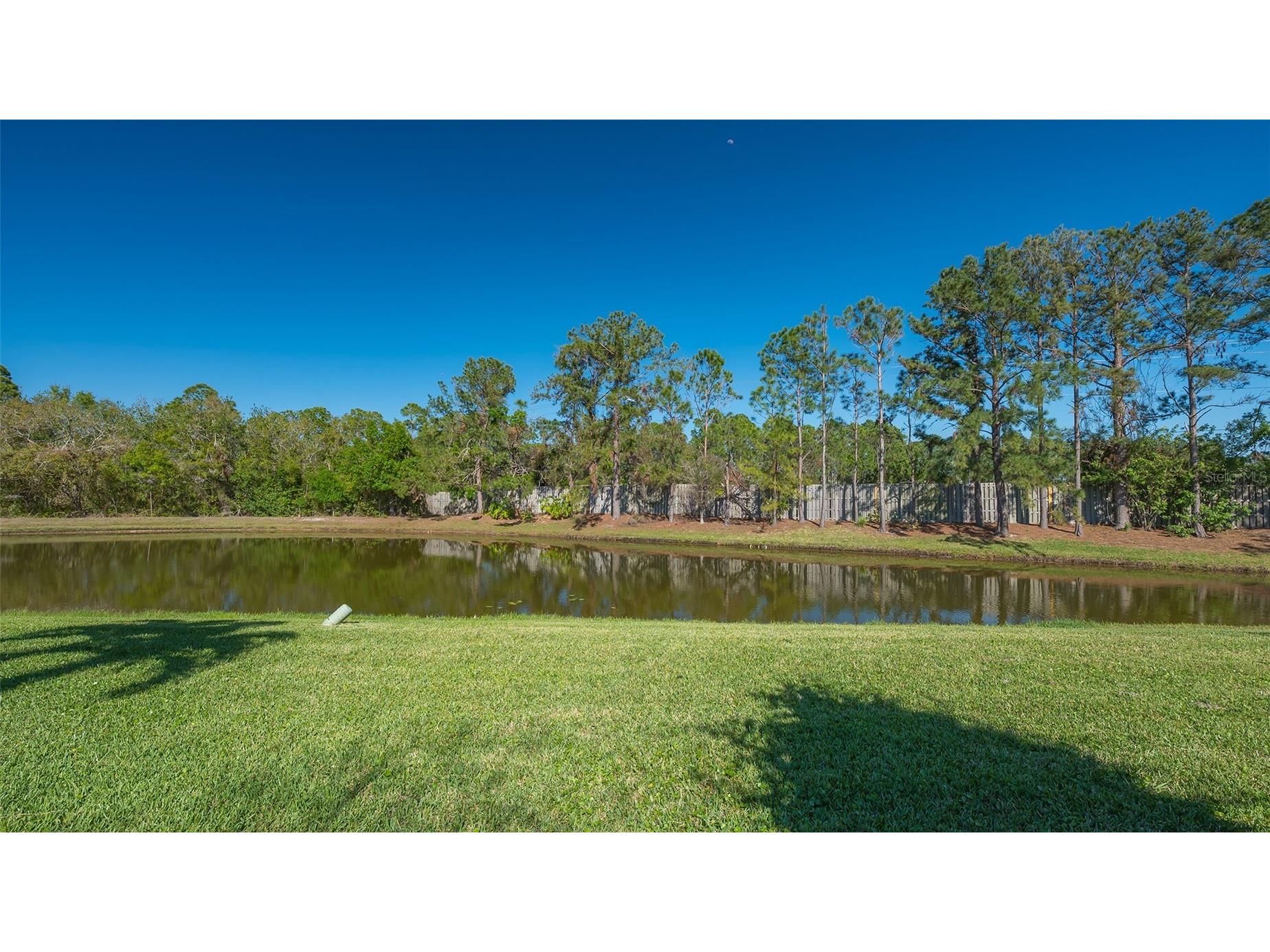 315 Londonderry Drive Sarasota FL 34240 A4694891 image3