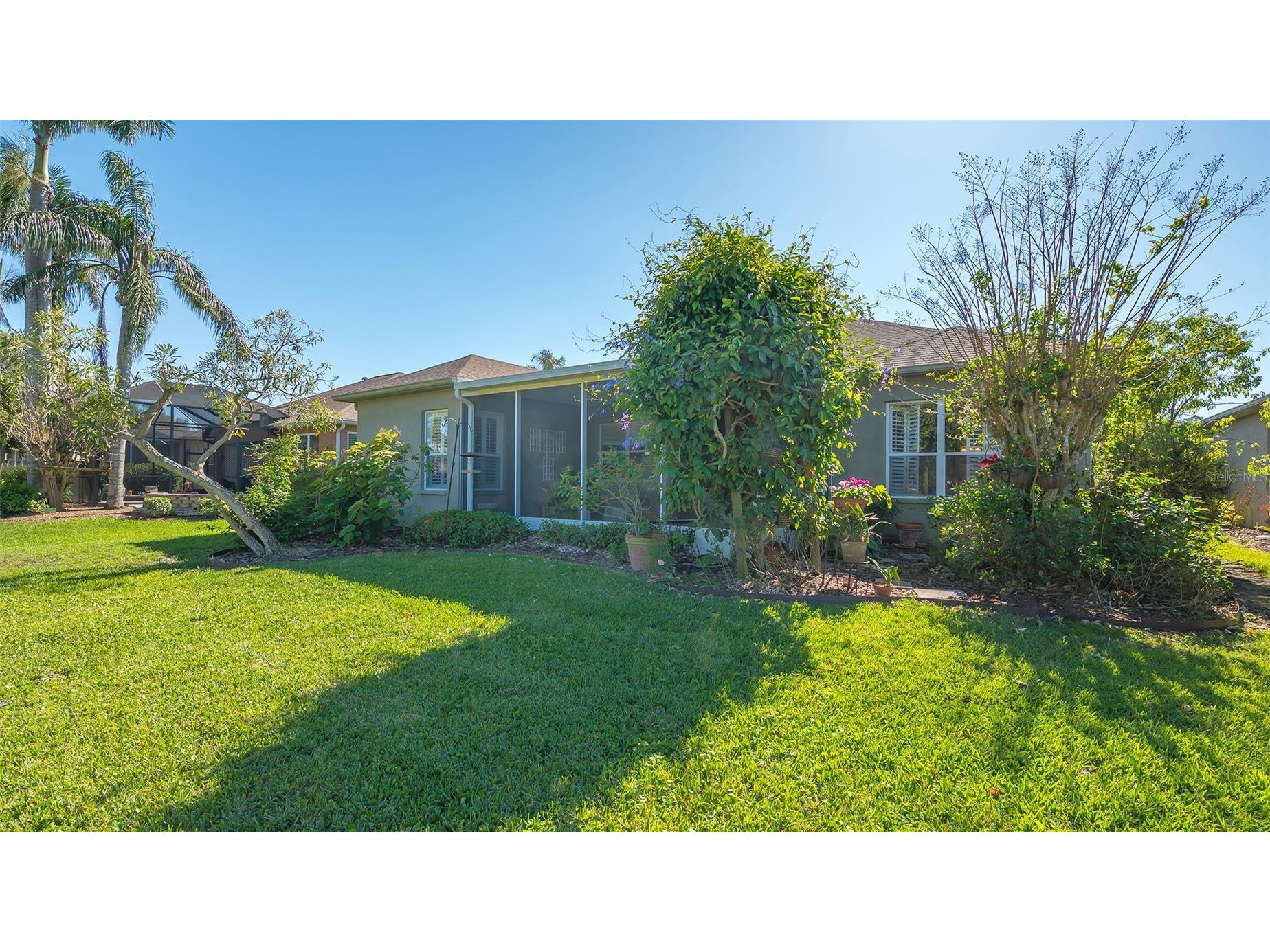 315 Londonderry Drive Sarasota FL 34240 A4694891 image41