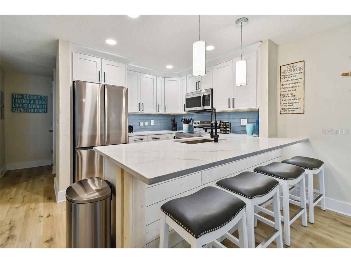 315 Medallion Boulevard #E Madeira Beach FL 33708 TB8445157 image13