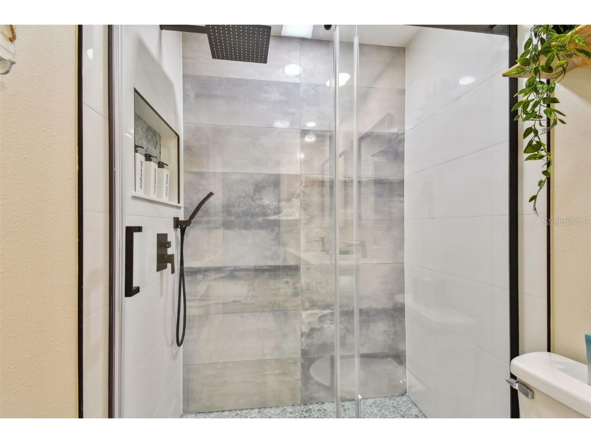 315 Medallion Boulevard #E Madeira Beach FL 33708 TB8445157 image35