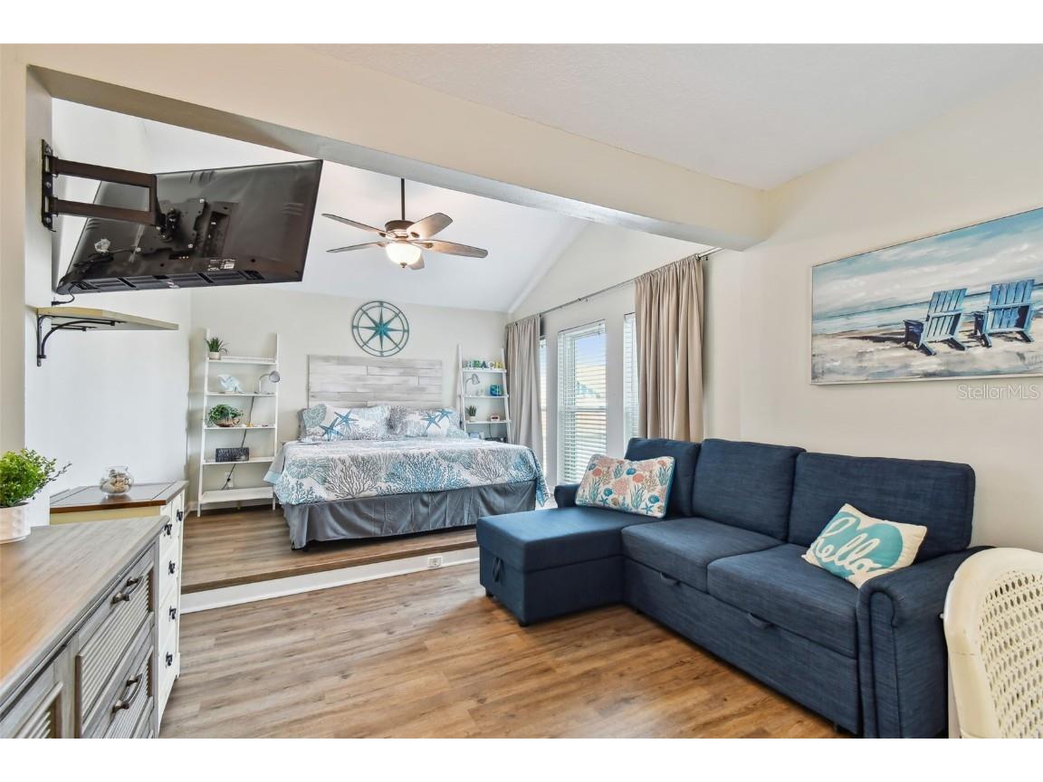 315 Medallion Boulevard #E Madeira Beach FL 33708 TB8445157 image44