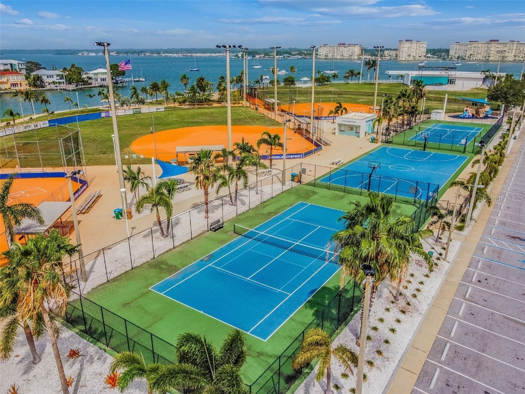 315 Medallion Boulevard #E Madeira Beach FL 33708 TB8445157 image65