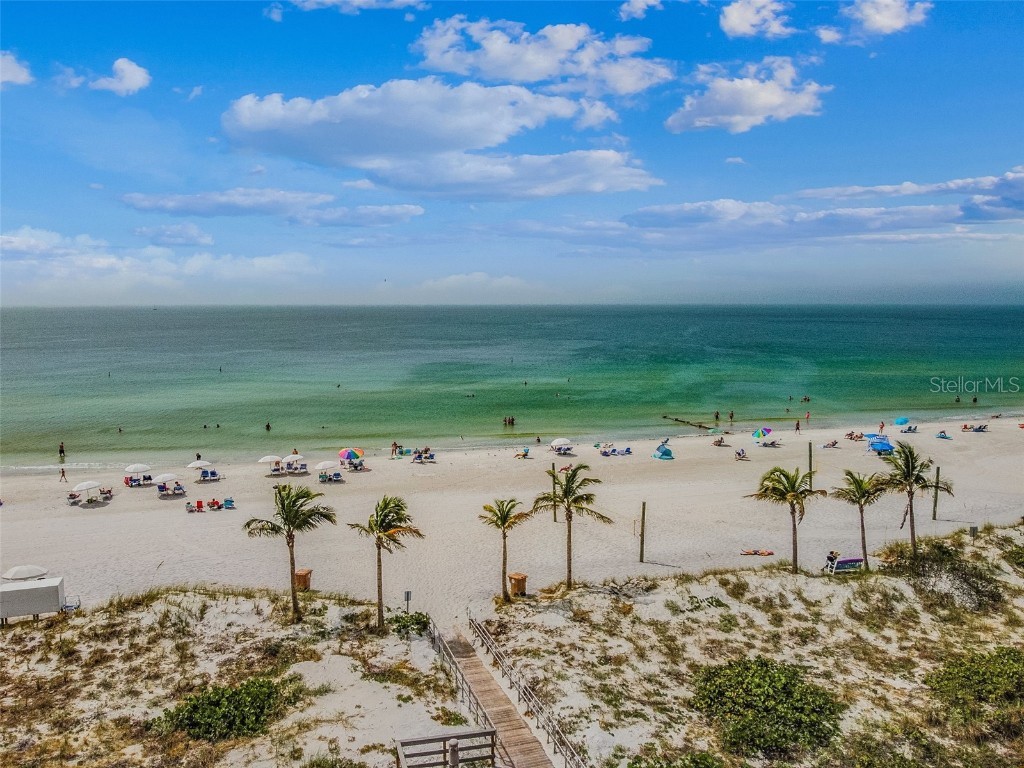 315 Medallion Boulevard #E Madeira Beach FL 33708 TB8445157 image71