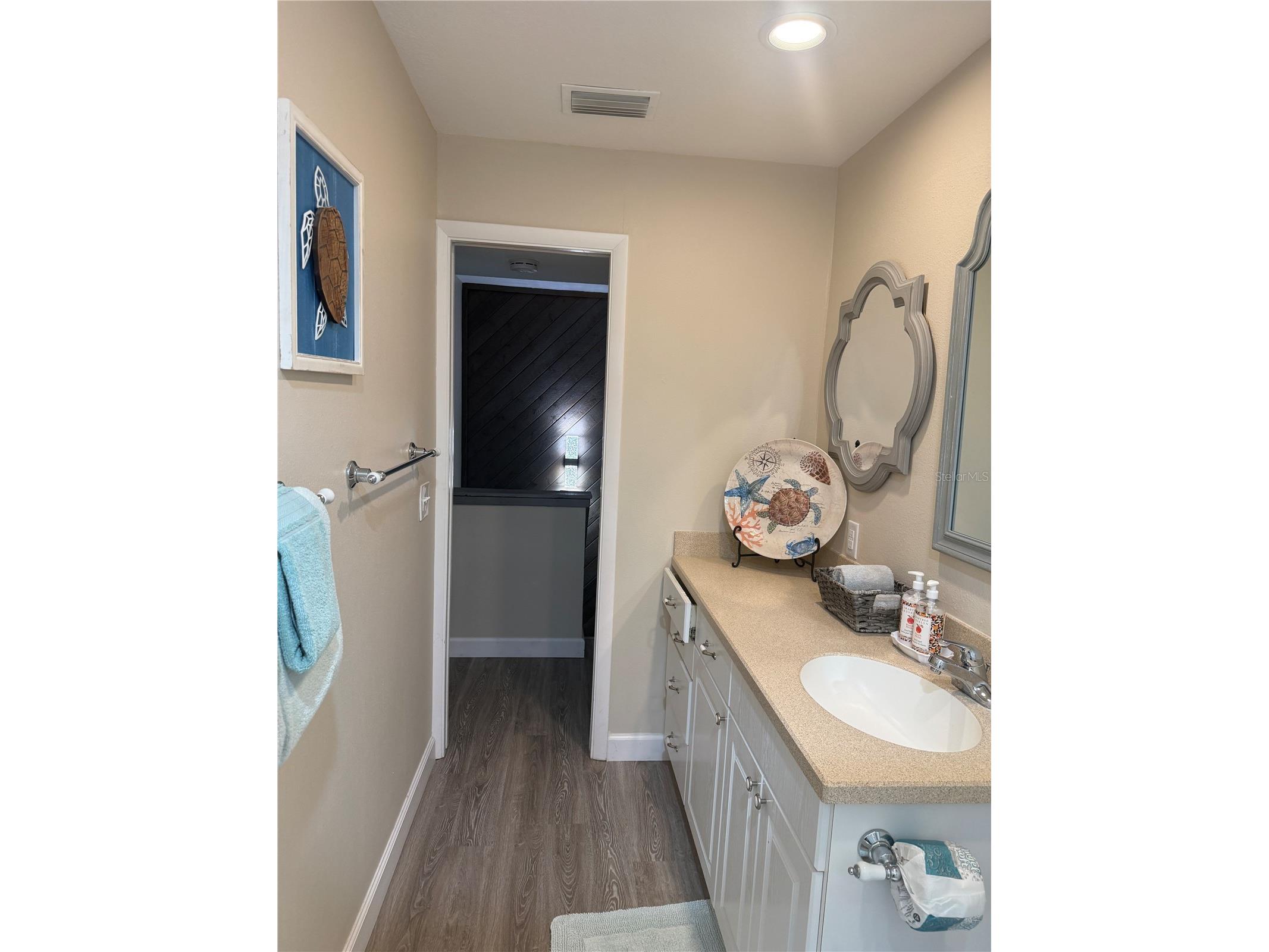 315 Medallion Boulevard #H Madeira Beach FL 33708 TB8529075 image33