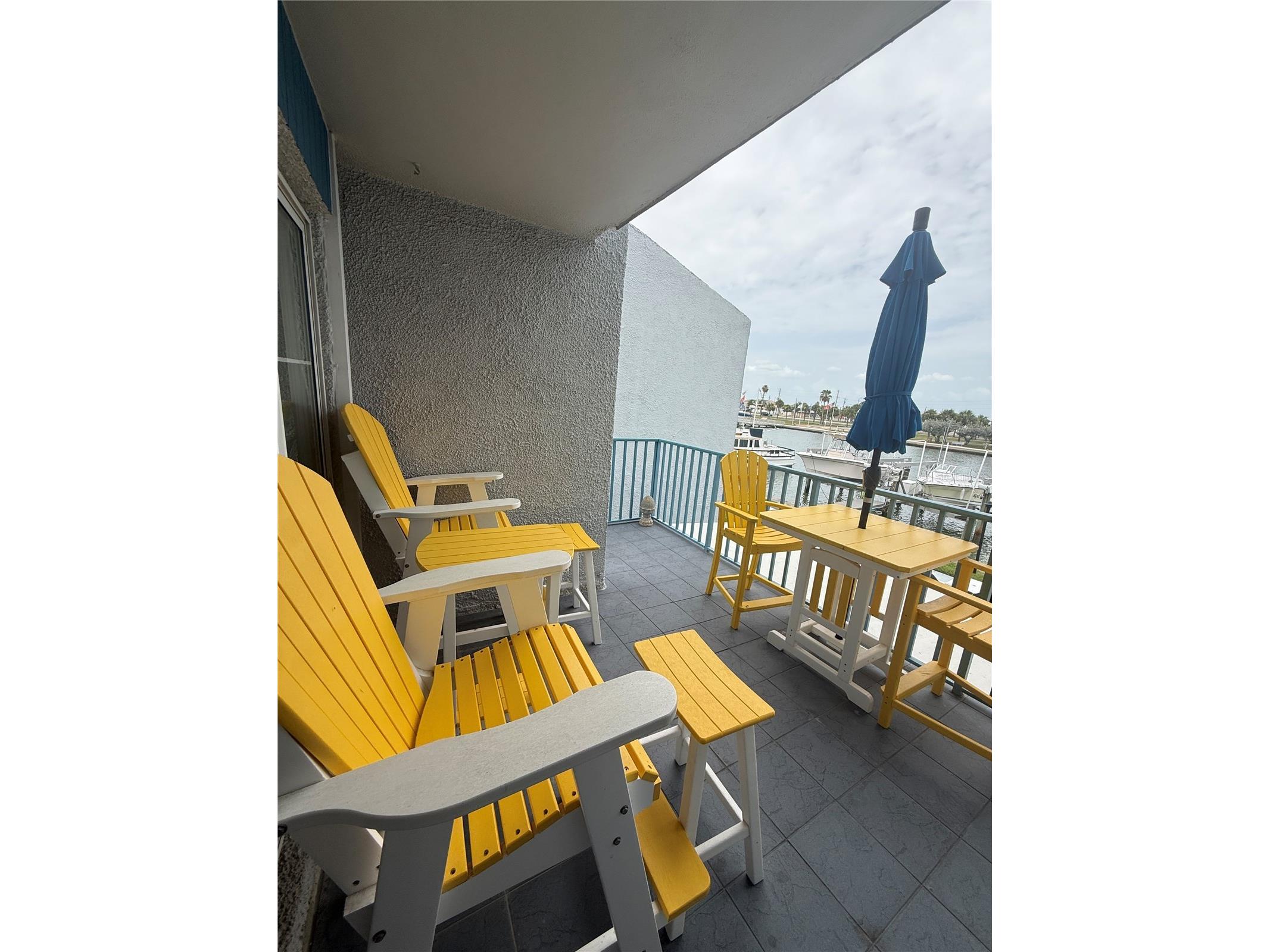 315 Medallion Boulevard #H Madeira Beach FL 33708 TB8529075 image4