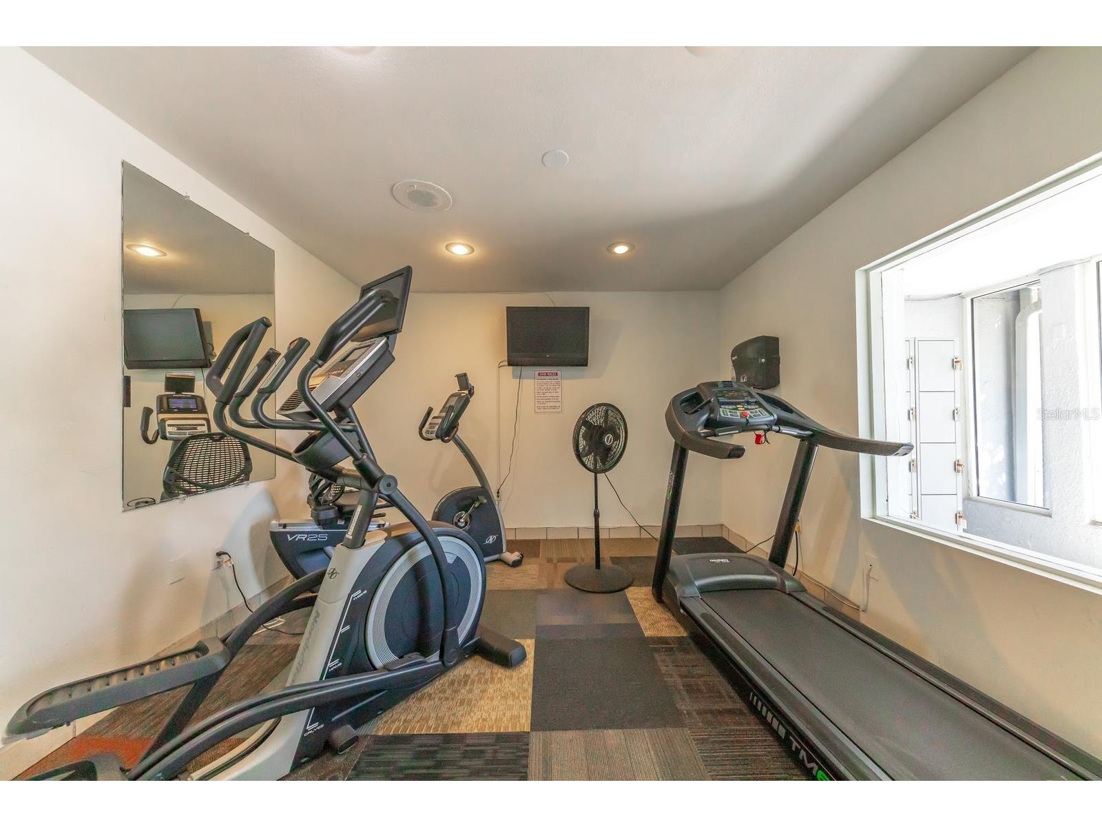 315 Medallion Boulevard #H Madeira Beach FL 33708 TB8529075 image54