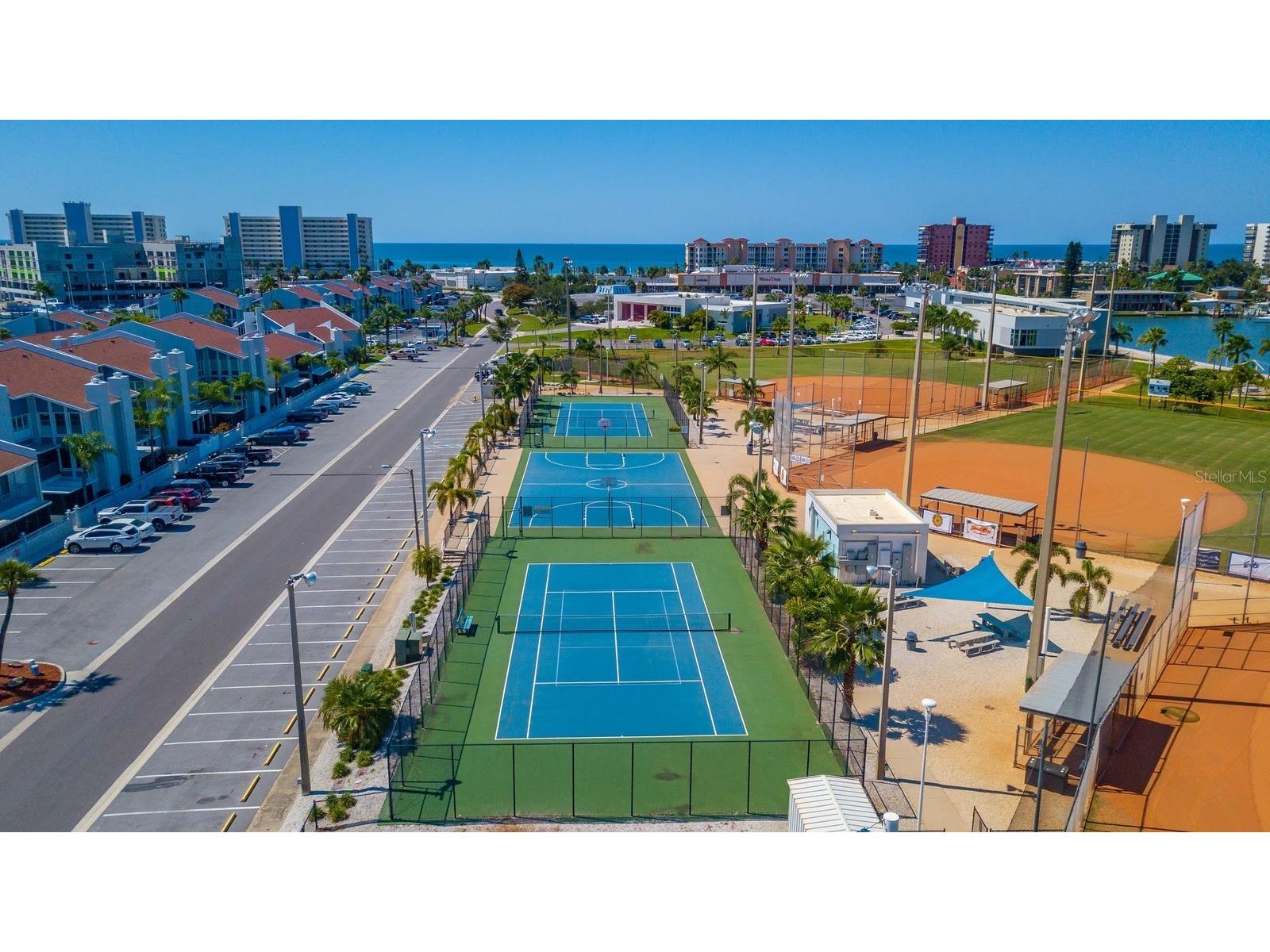315 Medallion Boulevard #H Madeira Beach FL 33708 TB8529075 image59