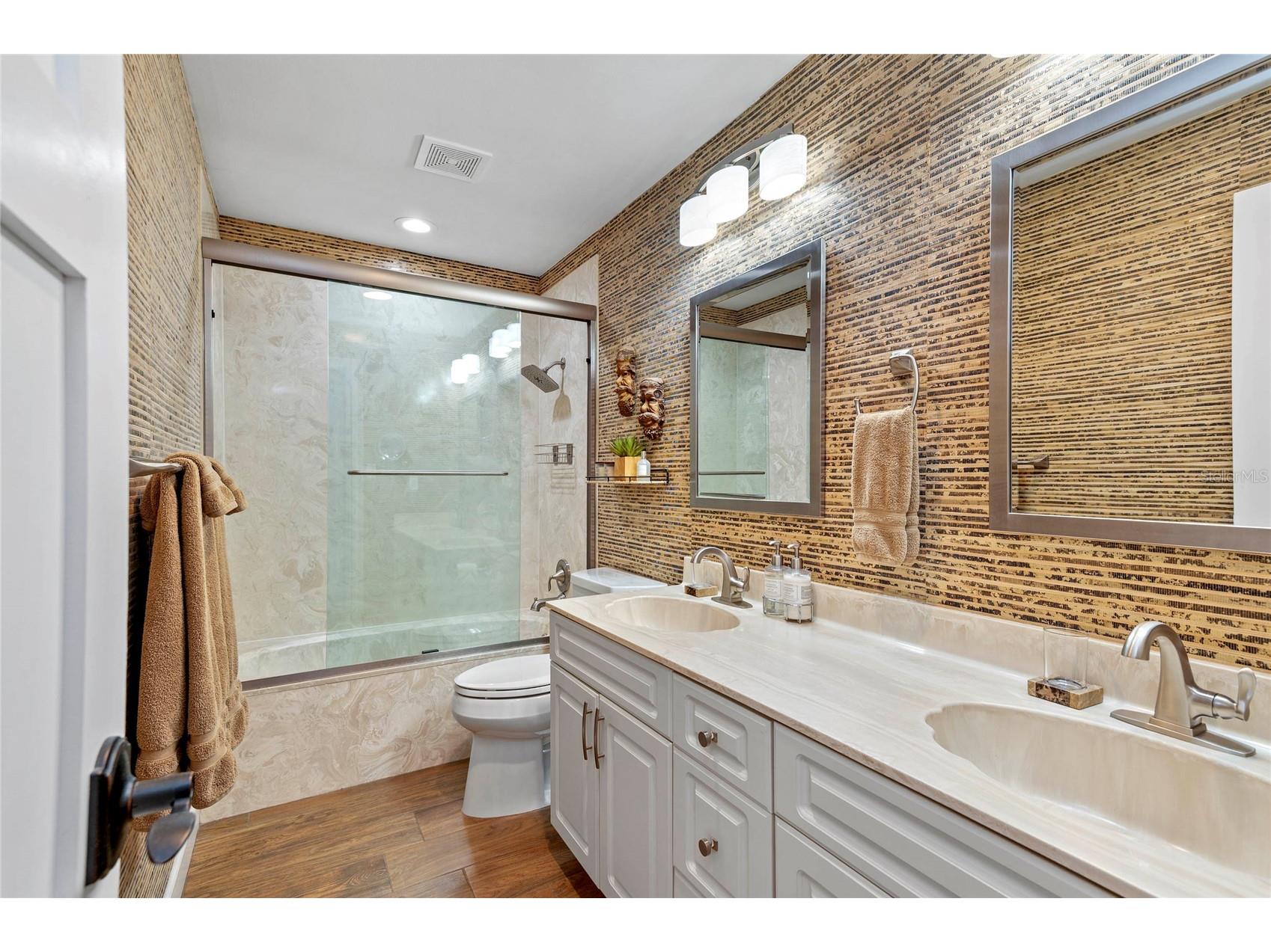 315 N Causeway #C-402 New Smyrna Beach FL 32169 O6412334 image32