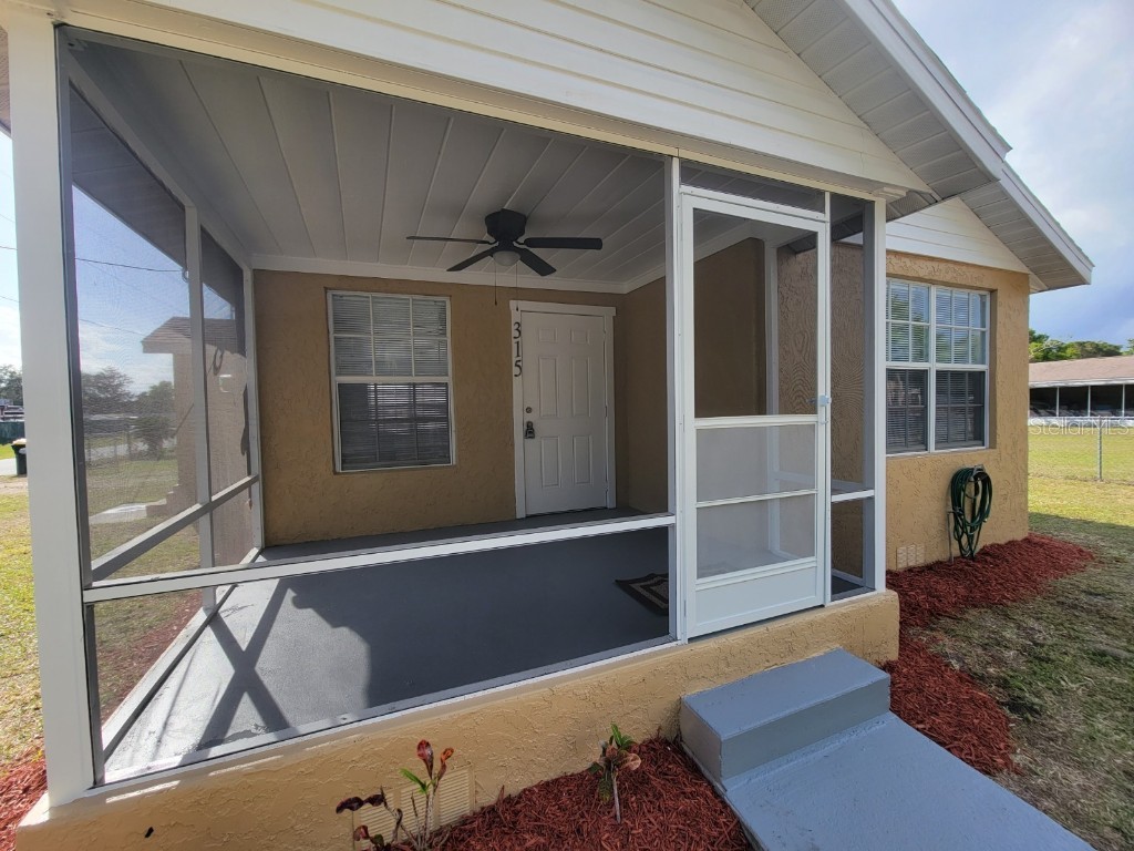 315 N Trowell Avenue Umatilla FL 32784 O6098913 image1