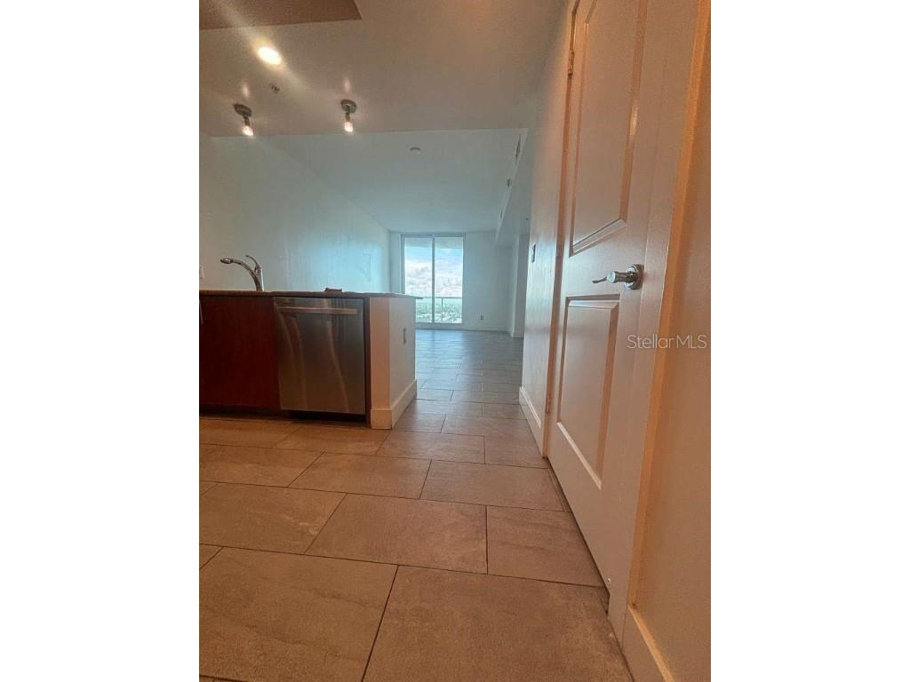 315 NE 3rd Avenue #2009 Fort Lauderdale FL 33301 GC534508 image4