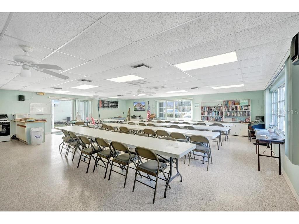 315 NE Cardinal NE #L15 Jensen Beach FL 34957 TB8481029 image27