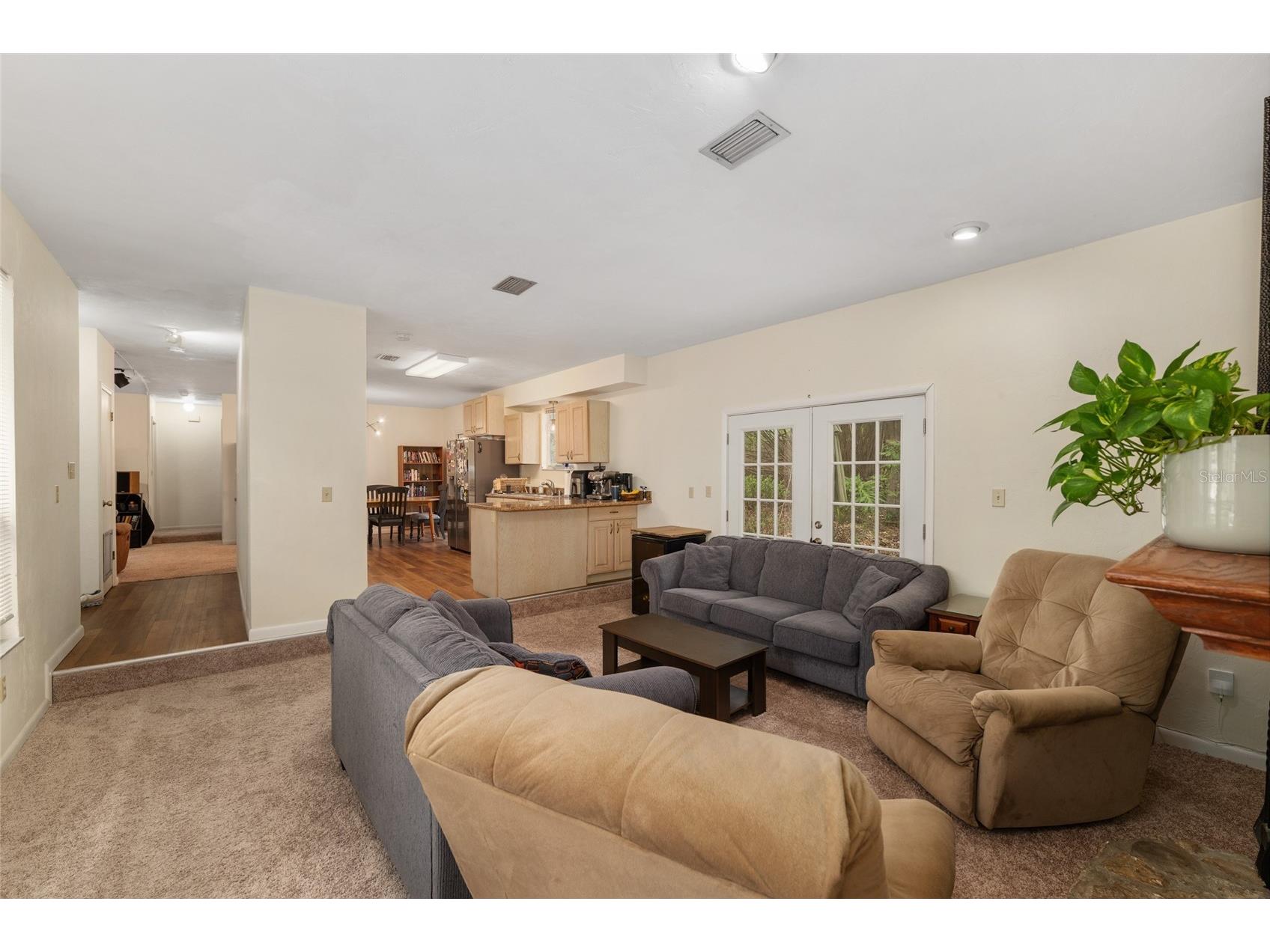 315 NW 28th Street Gainesville FL 32607 GC539718 image3