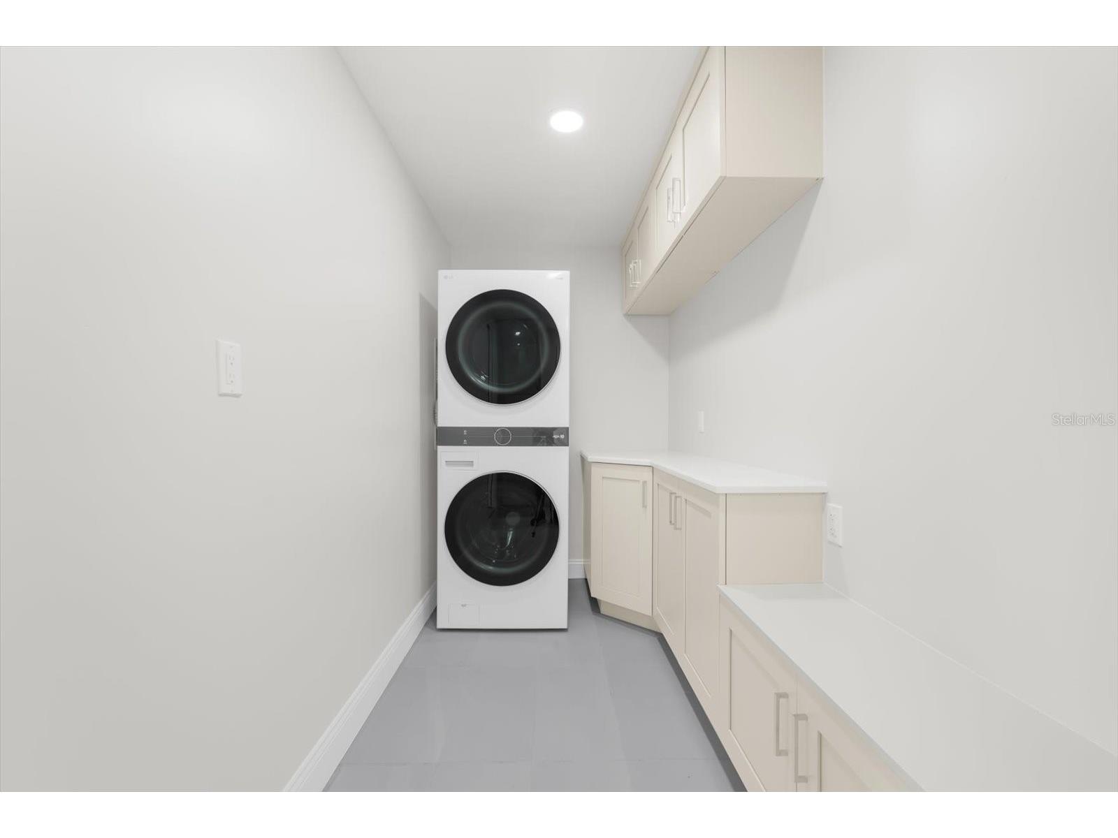 315 Orangewood Lane Largo FL 33770 TB8525763 image19