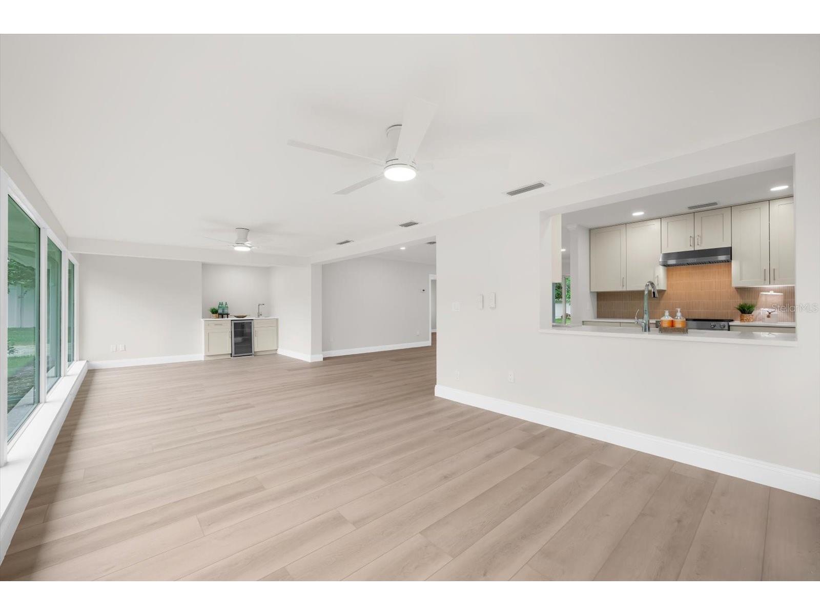 315 Orangewood Lane Largo FL 33770 TB8525763 image23