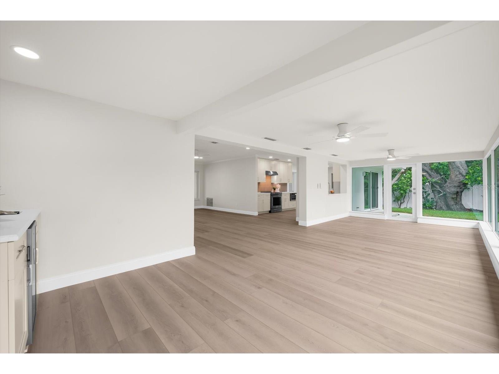 315 Orangewood Lane Largo FL 33770 TB8525763 image24