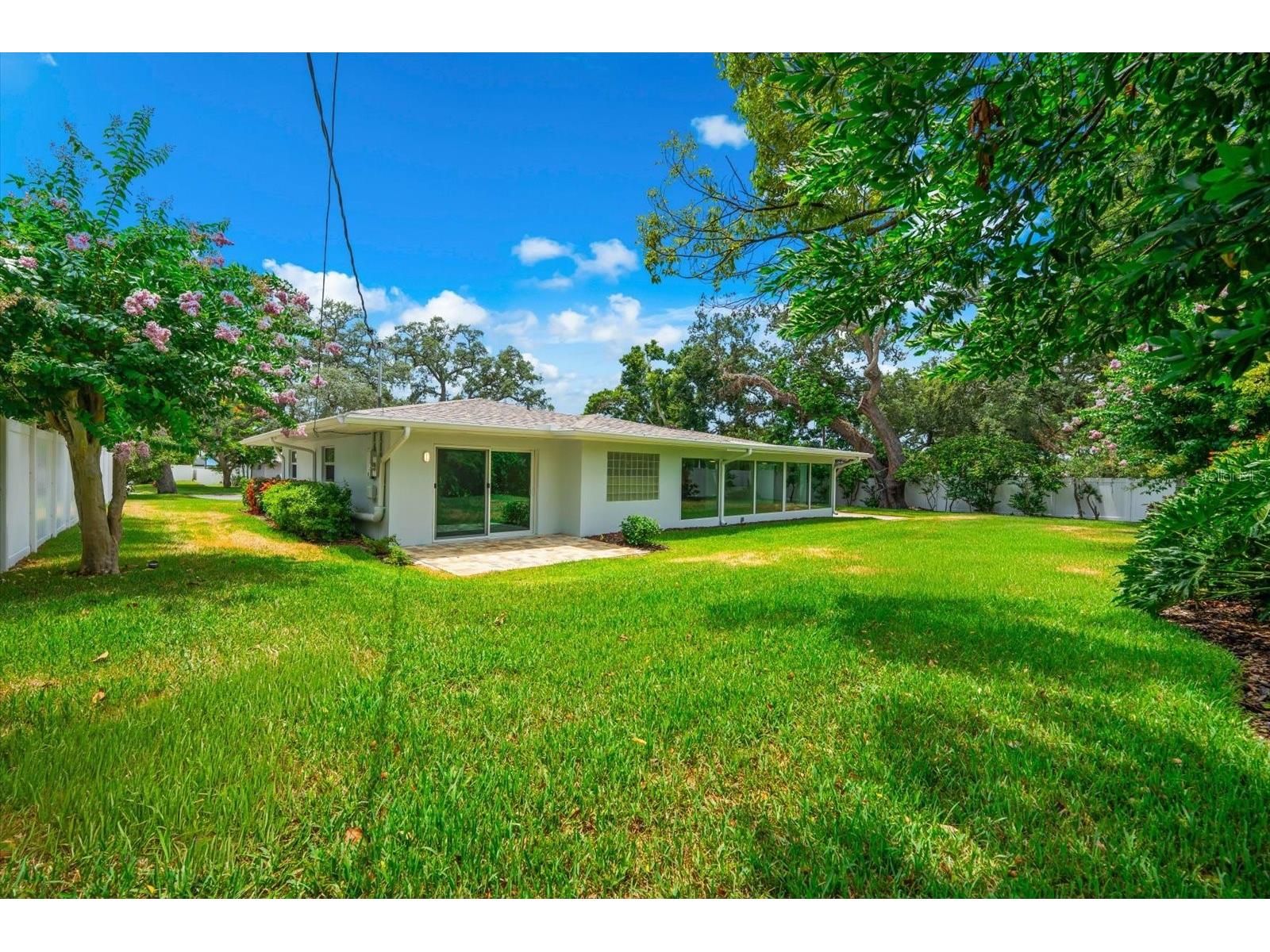 315 Orangewood Lane Largo FL 33770 TB8525763 image59