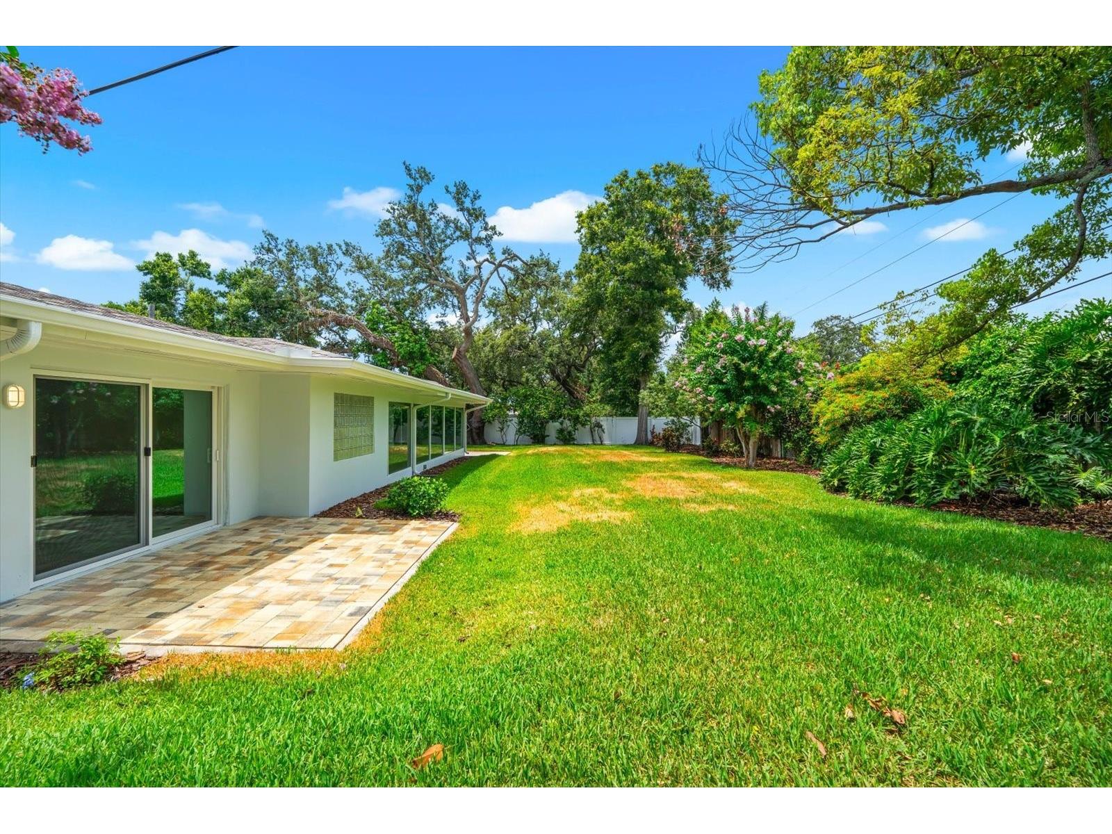 315 Orangewood Lane Largo FL 33770 TB8525763 image60