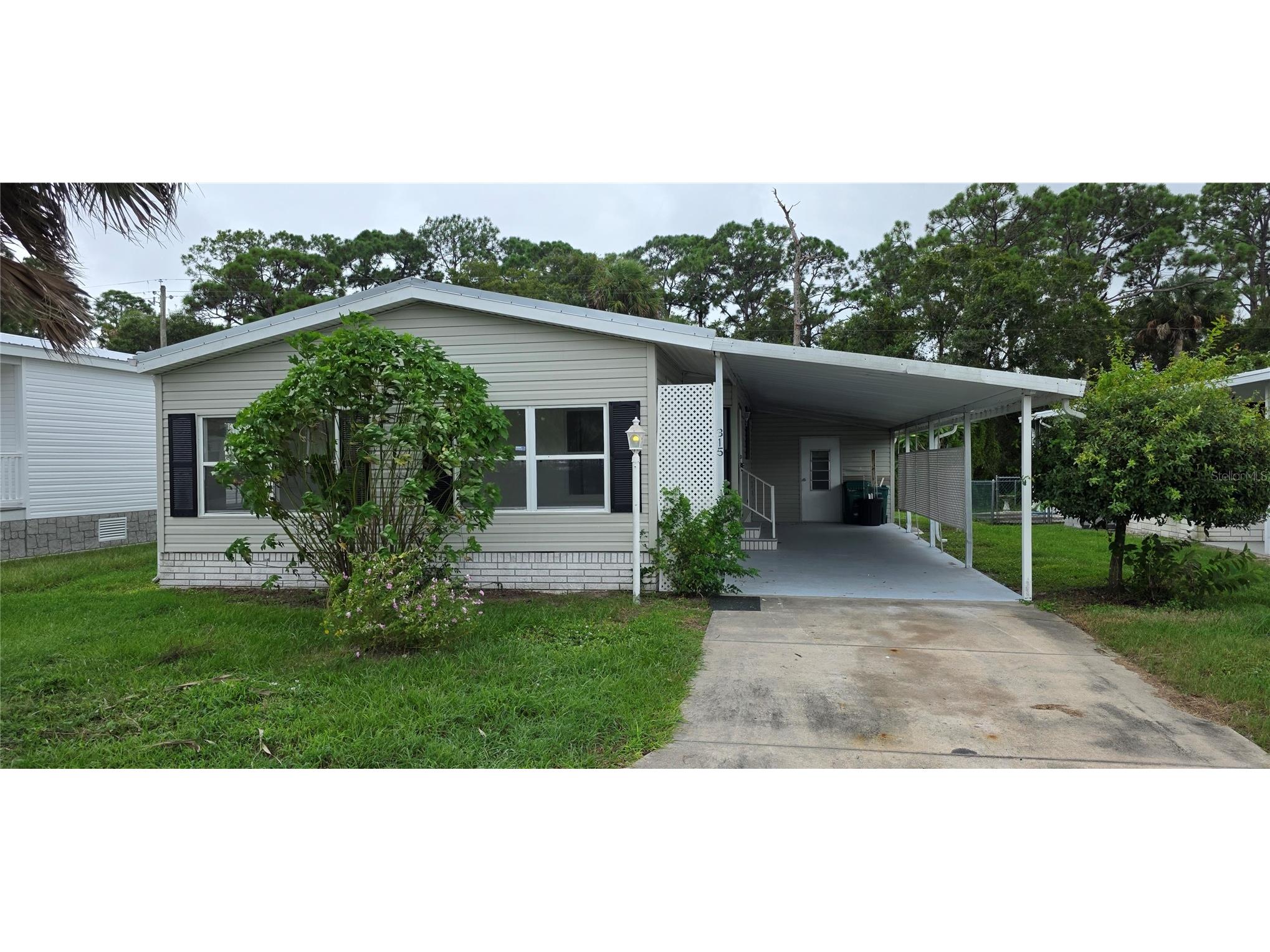 315 Papaya Circle Barefoot Bay FL 32976 L4956324 image1