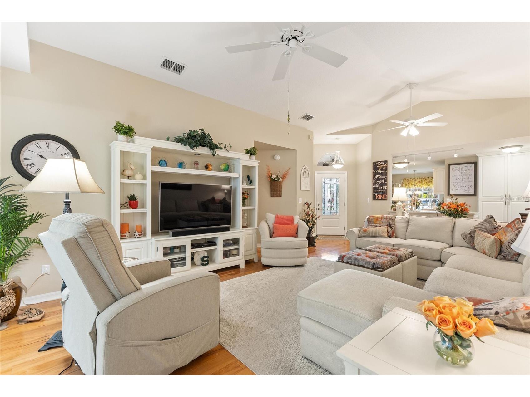 315 Ridge View Dr Davenport FL 33837 S5150514 image3