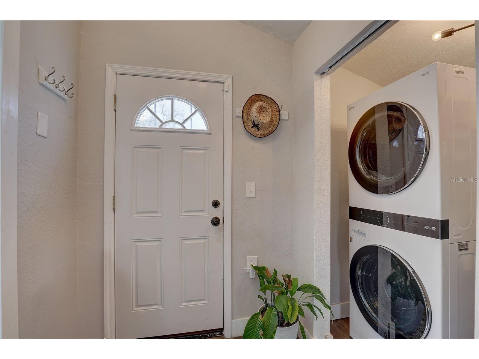 315 S 40th Street S Saint Petersburg FL 33711 TB8472756 image26