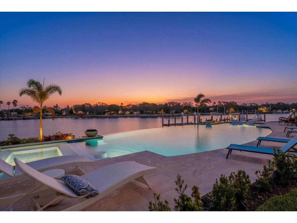 315 S Shore Drive Sarasota FL 34234 A4676265 image11