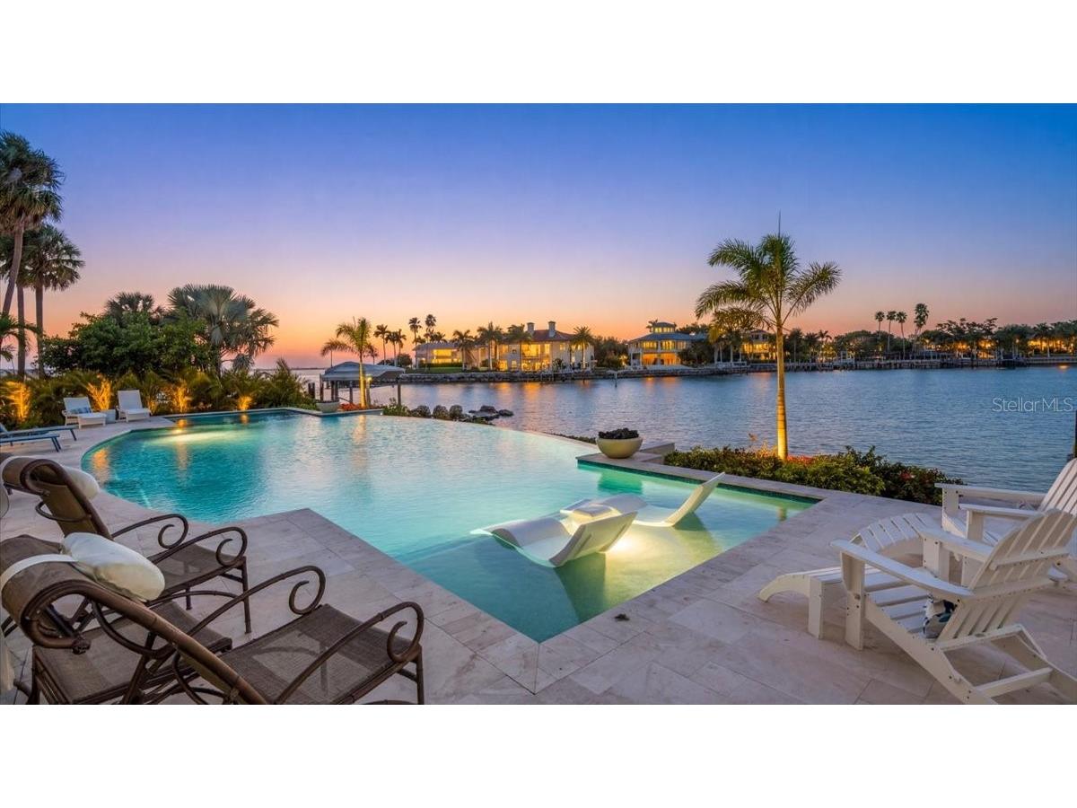315 S Shore Drive Sarasota FL 34234 A4676265 image13