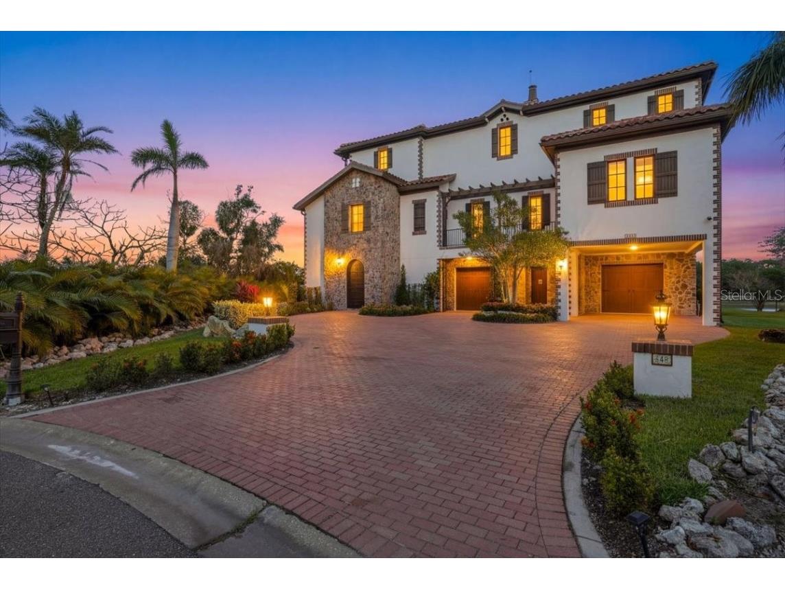 315 S Shore Drive Sarasota FL 34234 A4676265 image2