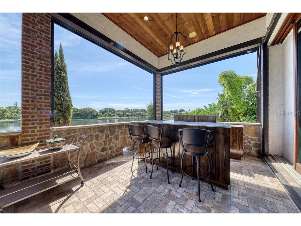 315 S Shore Drive Sarasota FL 34234 A4676265 image28