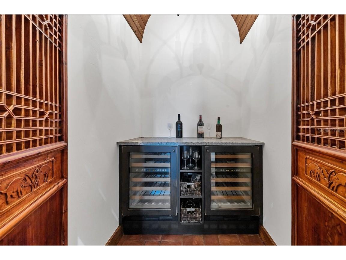 315 S Shore Drive Sarasota FL 34234 A4676265 image31