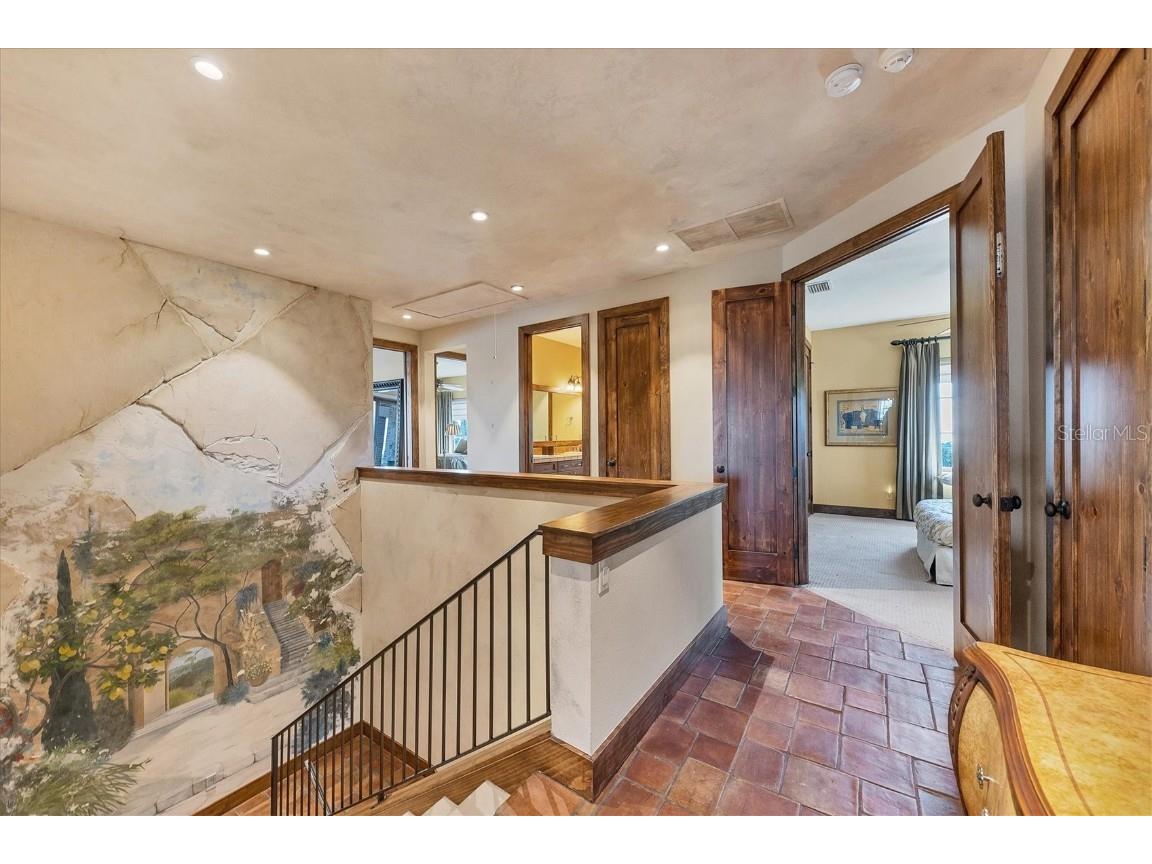 315 S Shore Drive Sarasota FL 34234 A4676265 image40