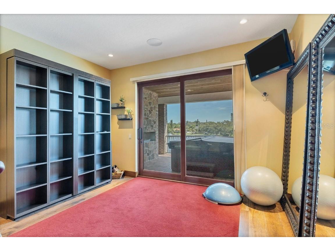 315 S Shore Drive Sarasota FL 34234 A4676265 image49