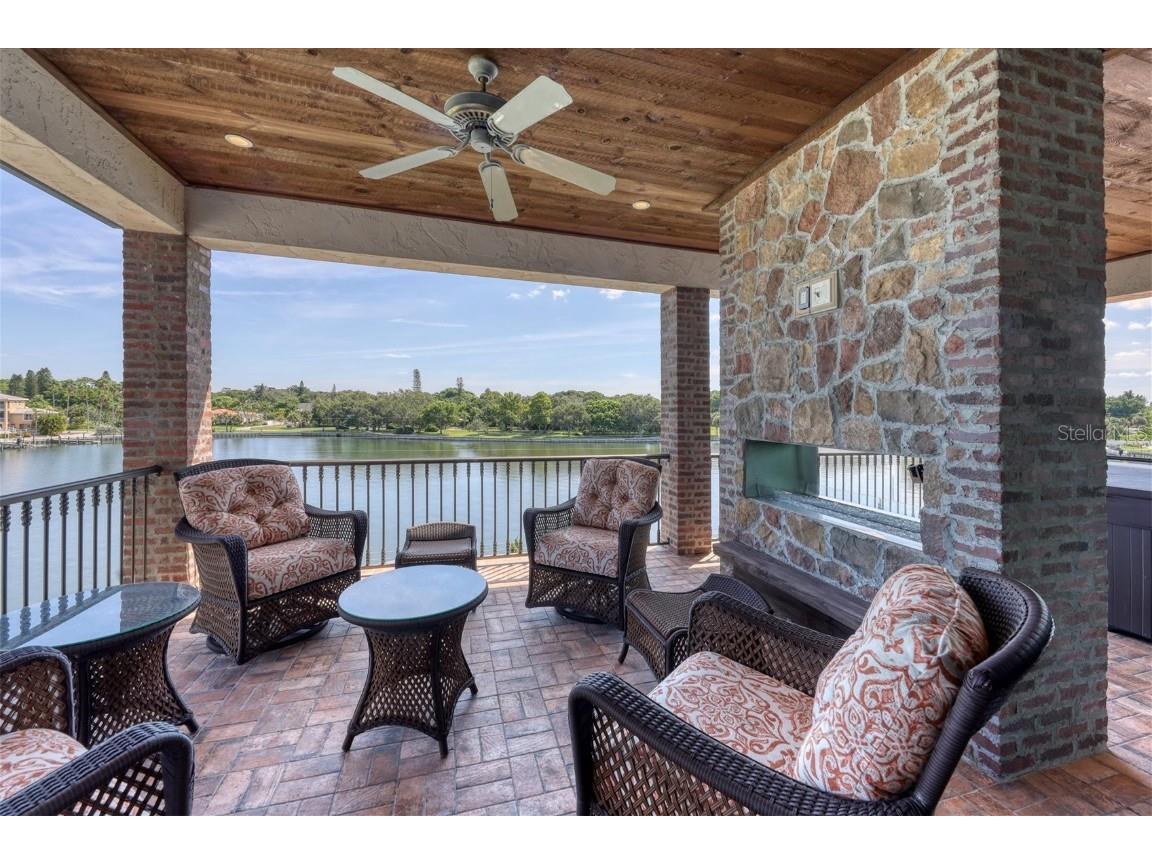 315 S Shore Drive Sarasota FL 34234 A4676265 image51