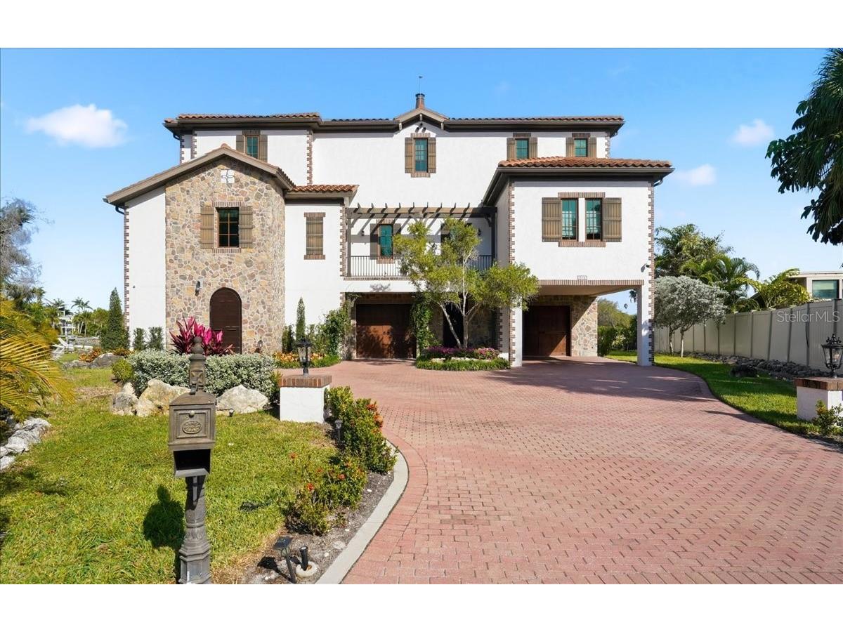 315 S Shore Drive Sarasota FL 34234 A4676265 image55