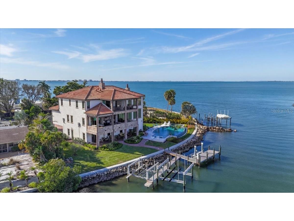 315 S Shore Drive Sarasota FL 34234 A4676265 image68