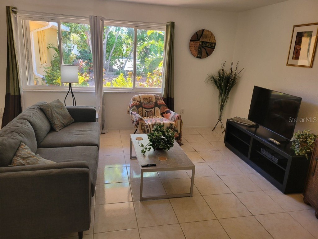 315 S Tessier Drive Saint Pete Beach FL 33706 TB8410465 image9