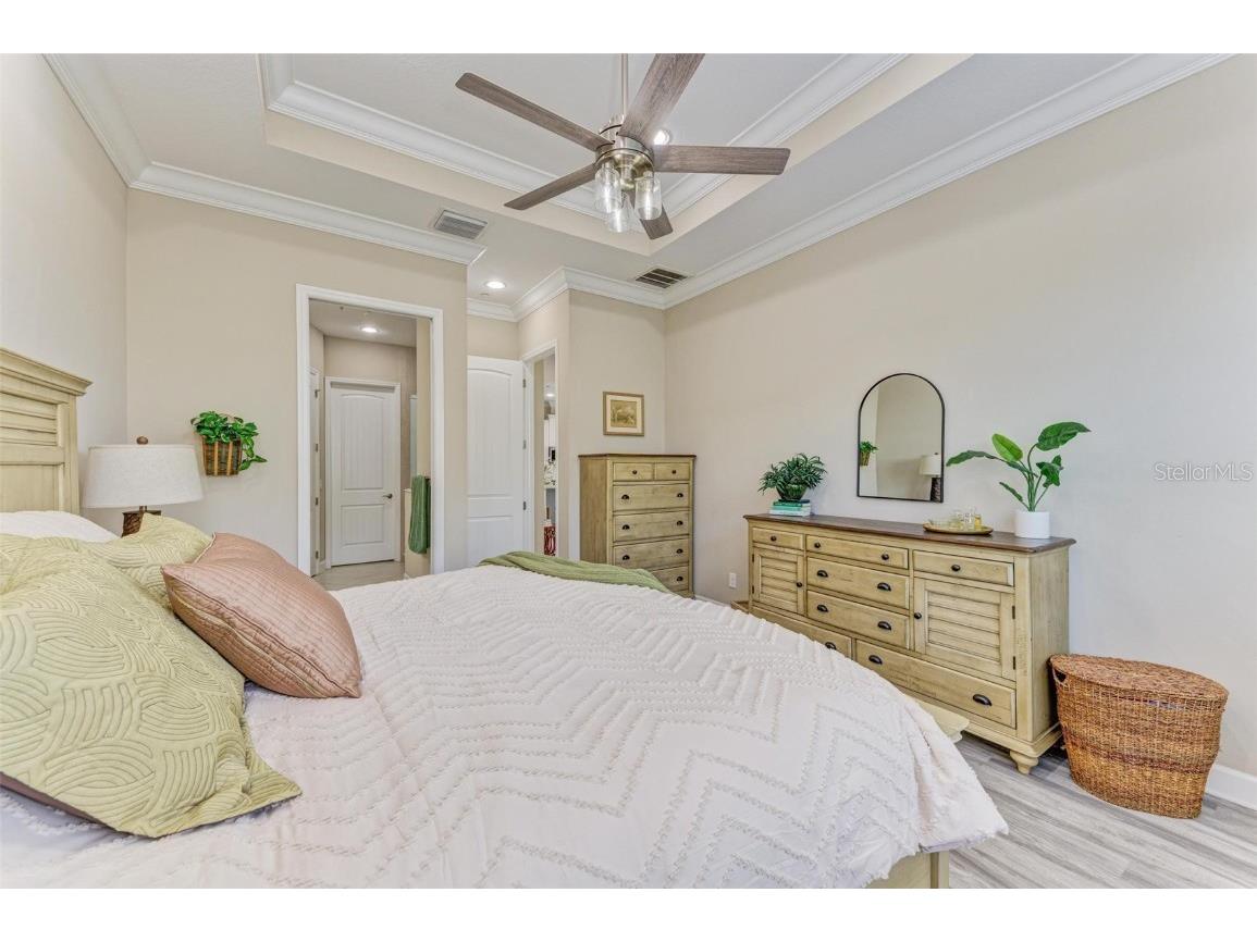 315 Sapphire Lake Drive #201 Bradenton FL 34209 A4671684 image35