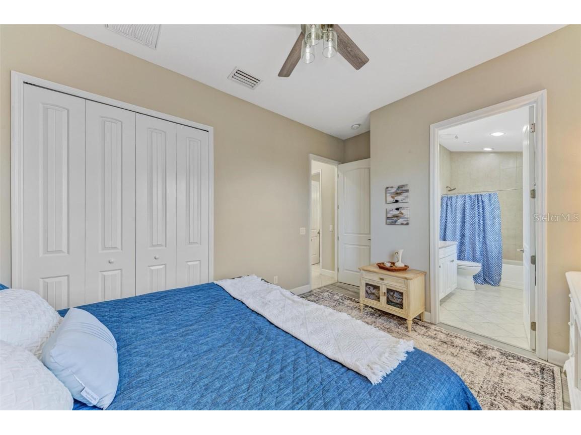 315 Sapphire Lake Drive #201 Bradenton FL 34209 A4671684 image43