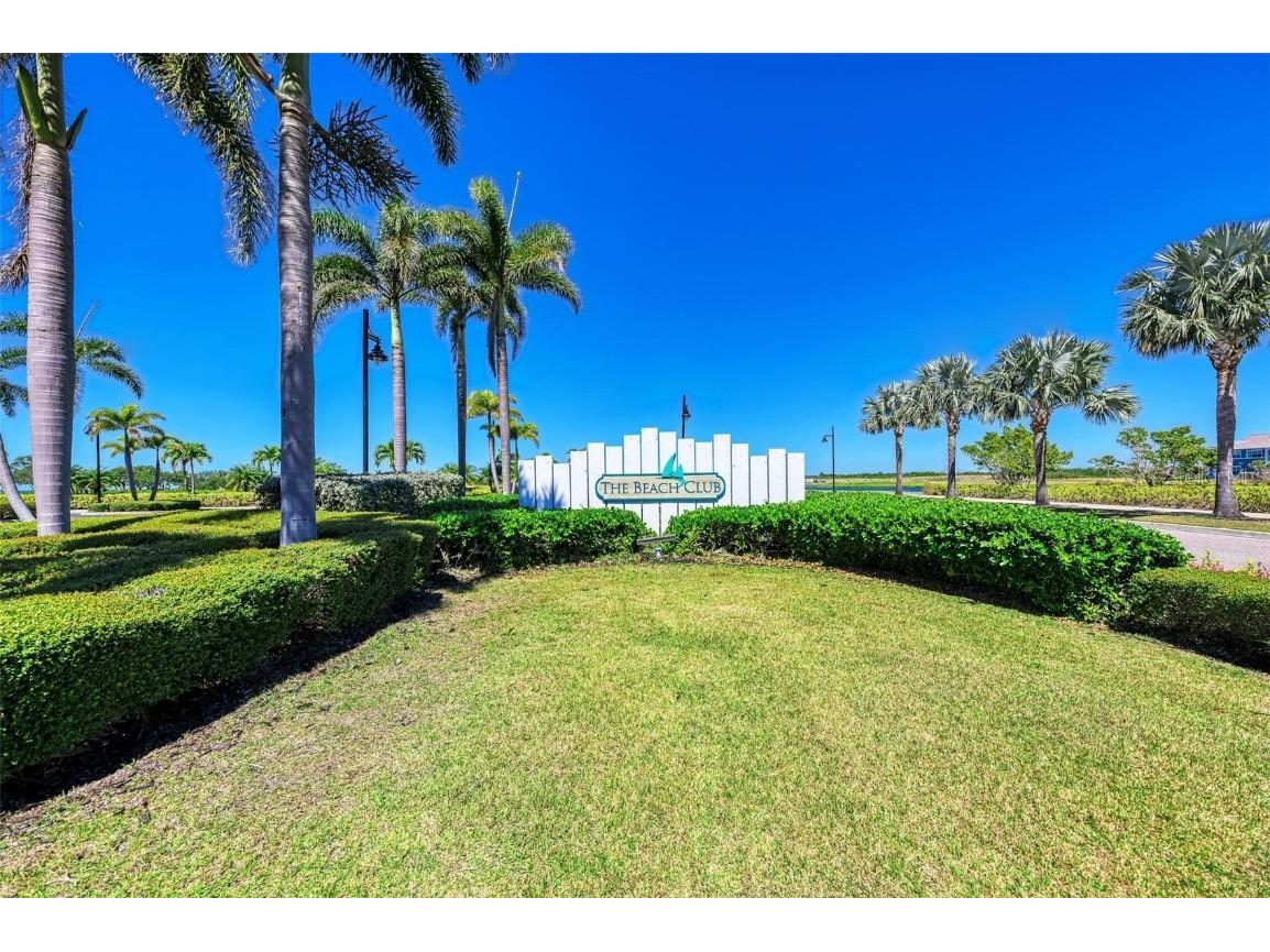 315 Sapphire Lake Drive #201 Bradenton FL 34209 A4671684 image68