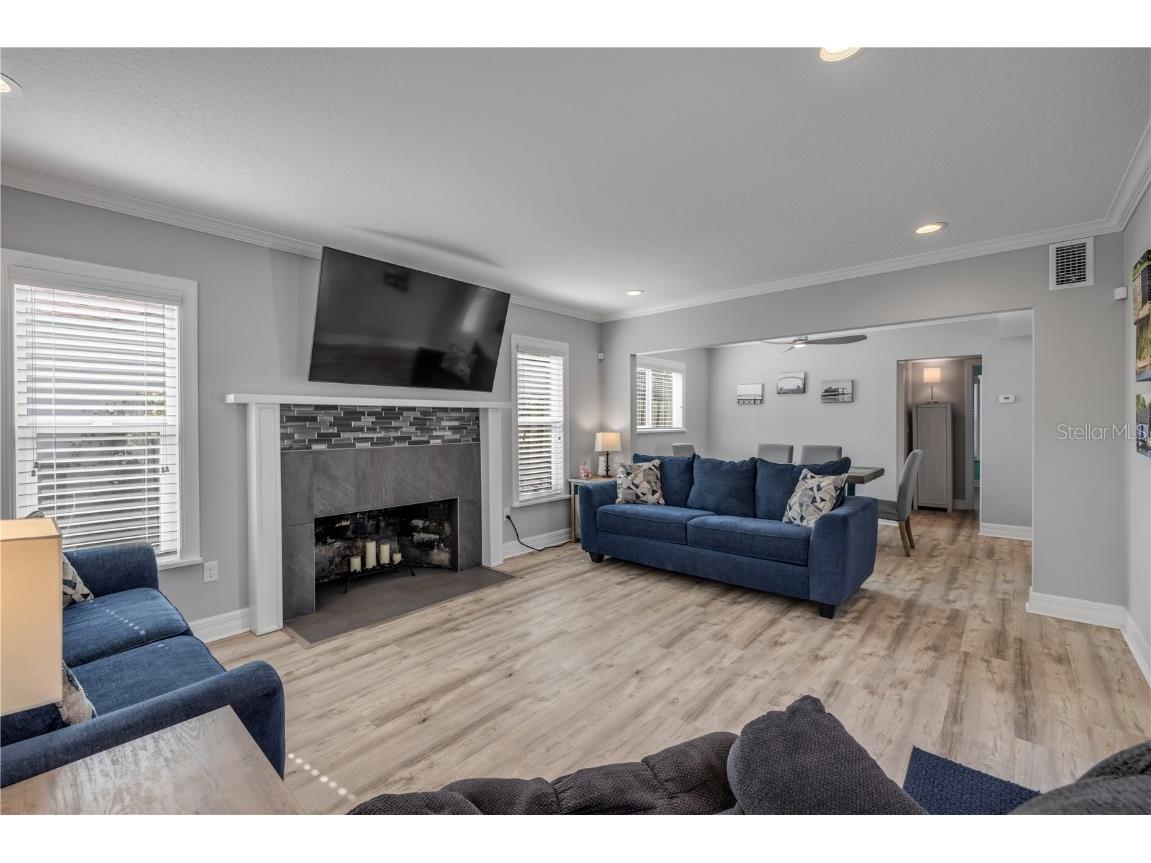 315 Sears Avenue Daytona Beach FL 32118 NS1085540 image10