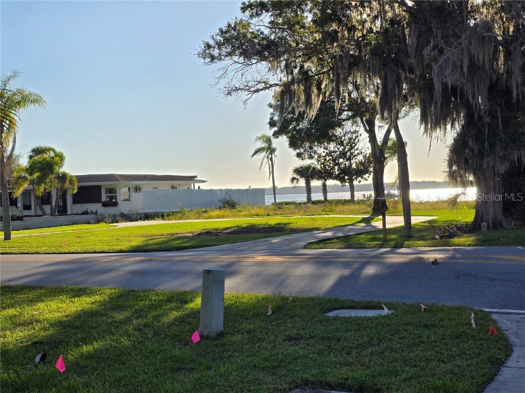 315 Shore Drive E Oldsmar FL 34677 TB8379935 image13