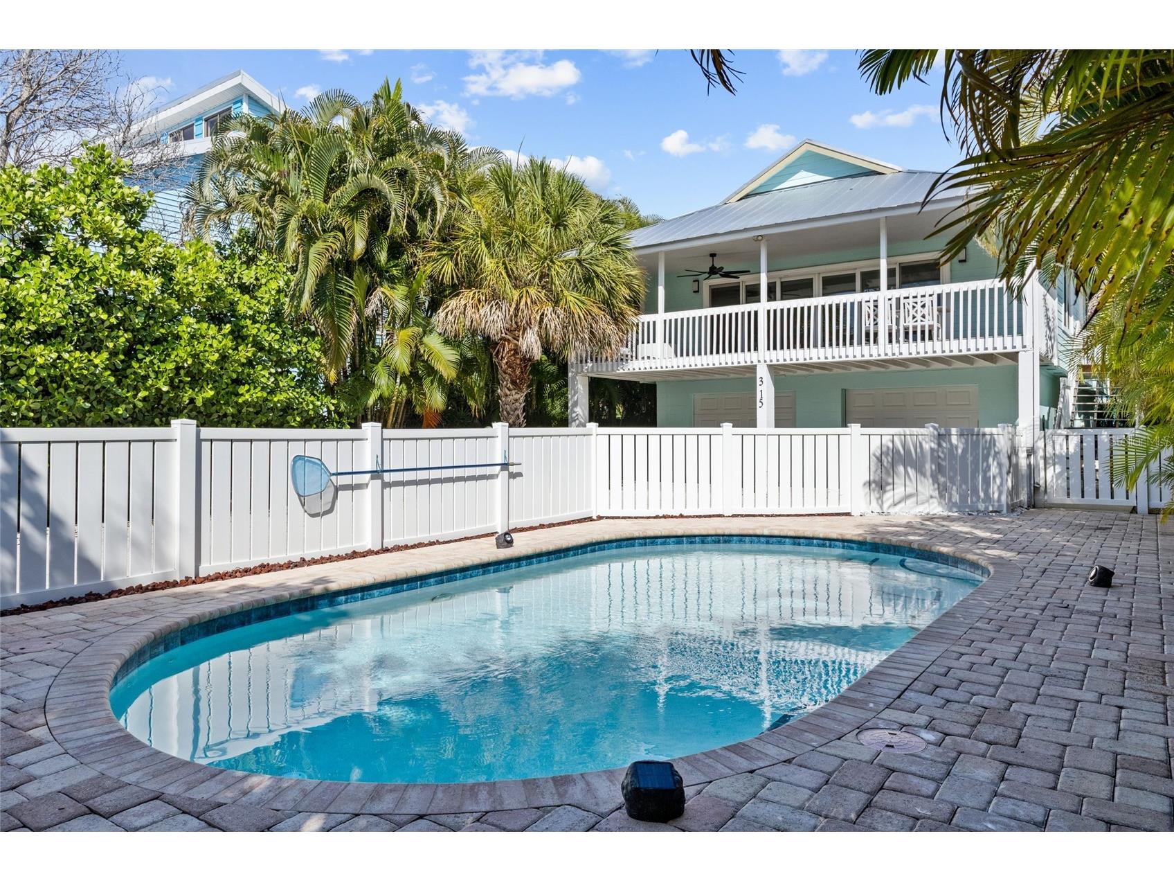 315 Spring Avenue Anna Maria FL 34216 A4694221 image43