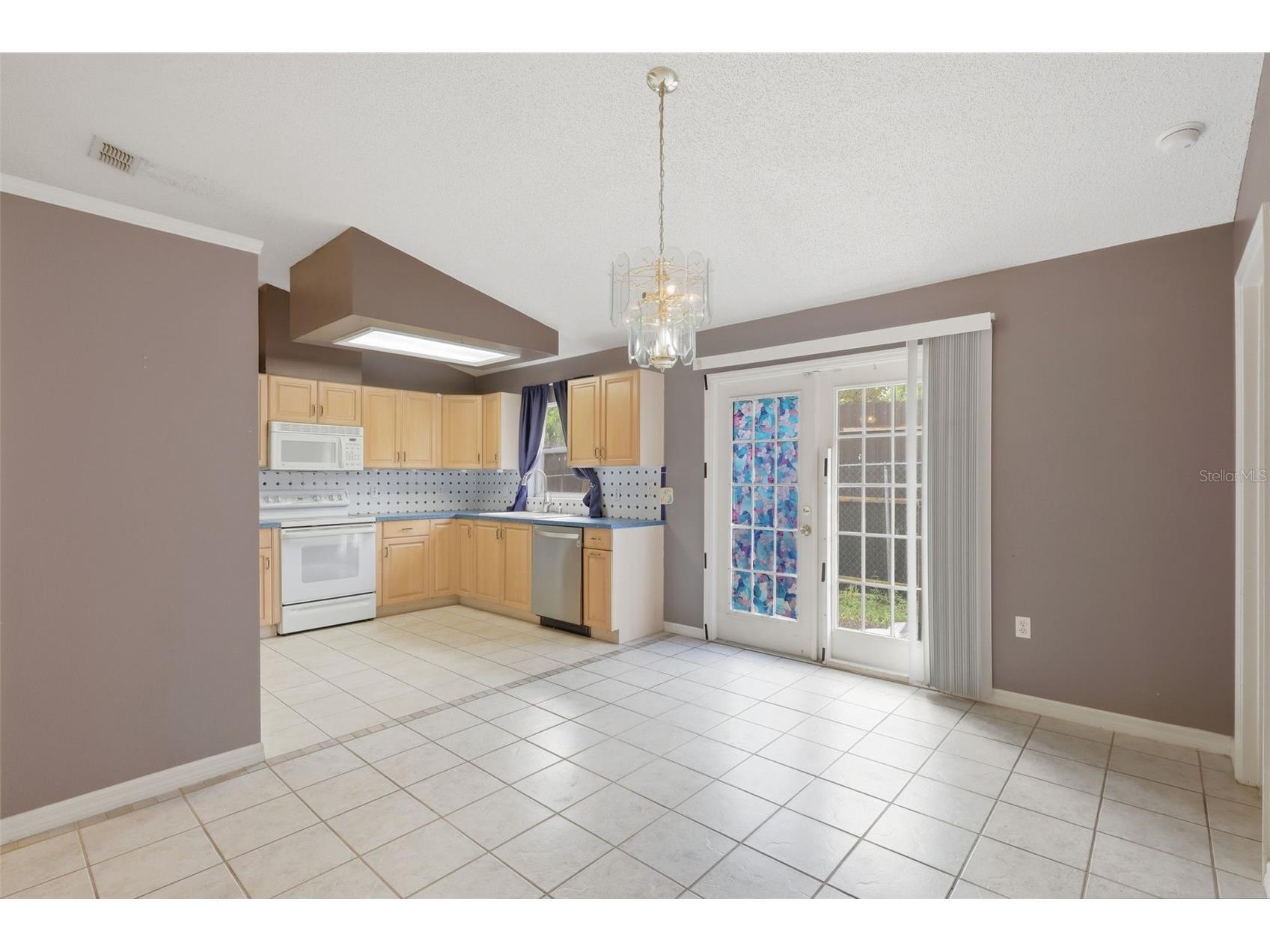315 Walnut Avenue Orange City FL 32763 V4947928 image19