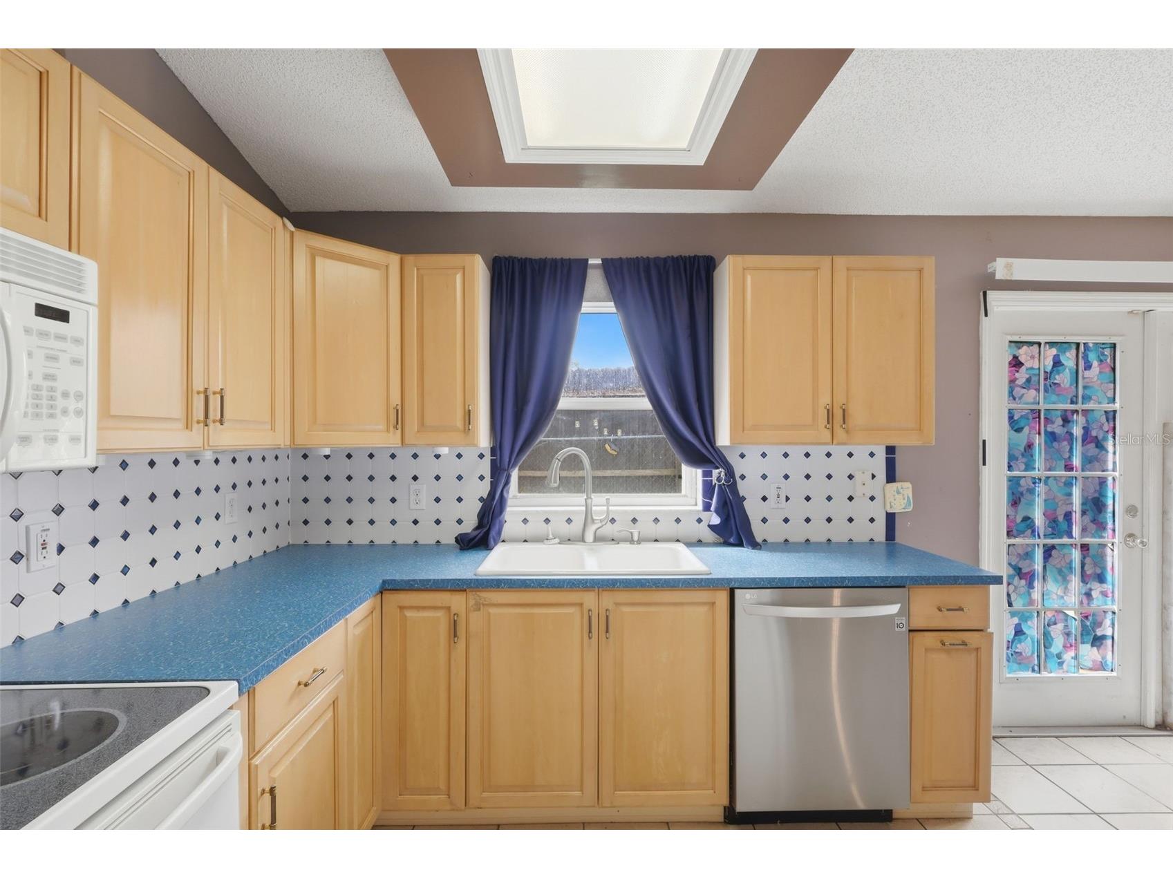 315 Walnut Avenue Orange City FL 32763 V4947928 image25
