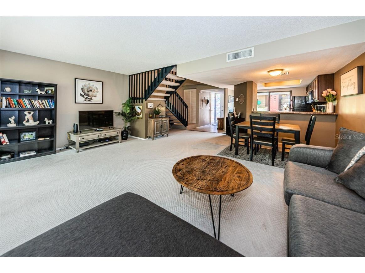 315 Woods Landing Trail Oldsmar FL 34677 TB8433357 image14